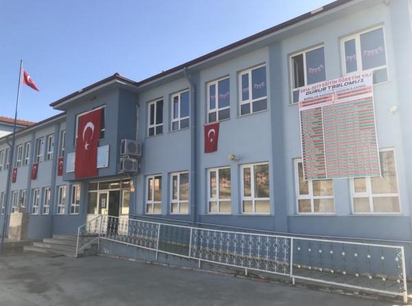 Akdoğan Ortaokulu Fotoğrafı
